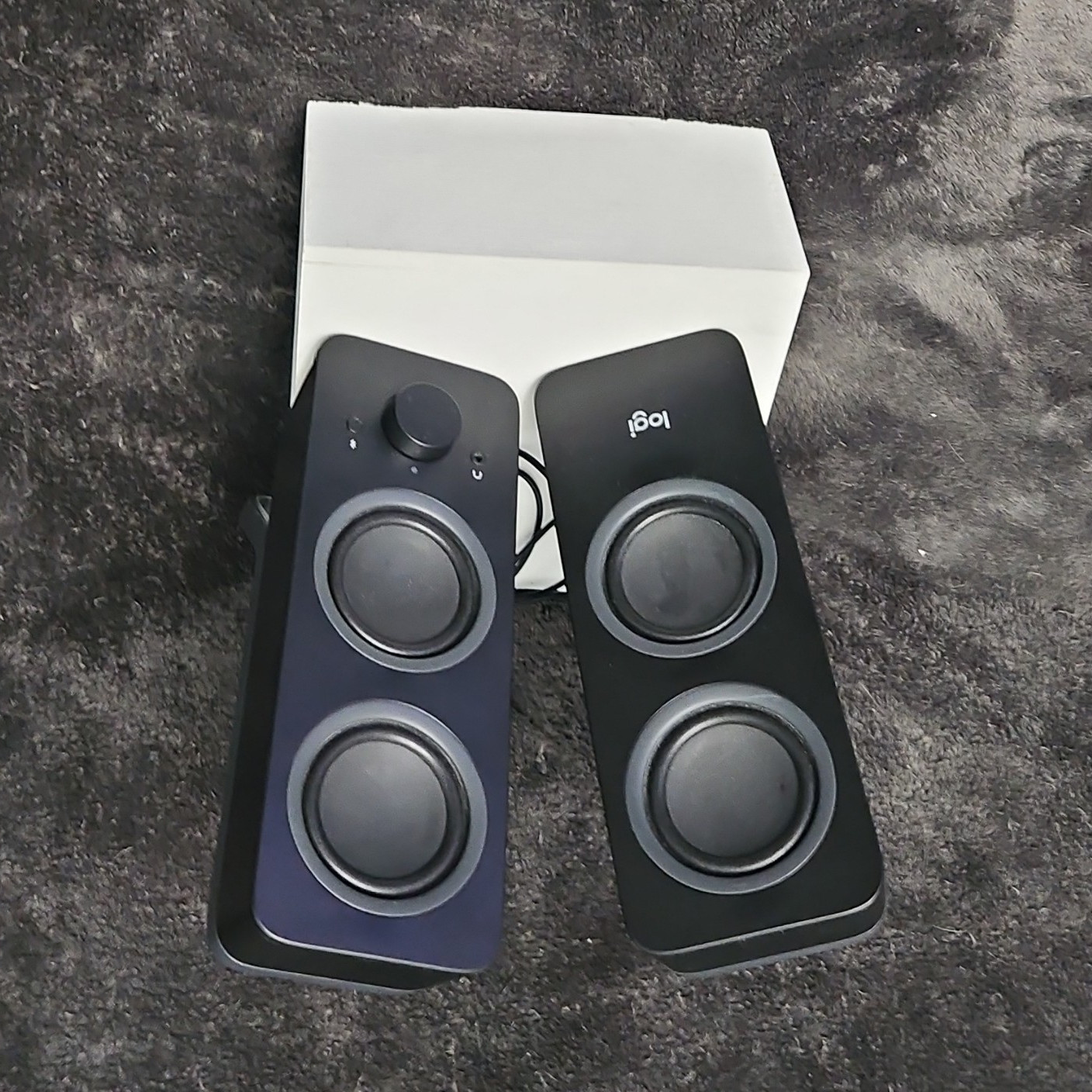 Logitech LOGI 2.0 Channel Wired Computer Speakers Pair, Black
