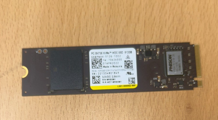 Western Digital PC SN735 512GB M.2 2280 NVMe PCIe 4.0 Internal SSD SDBPNHH-512G