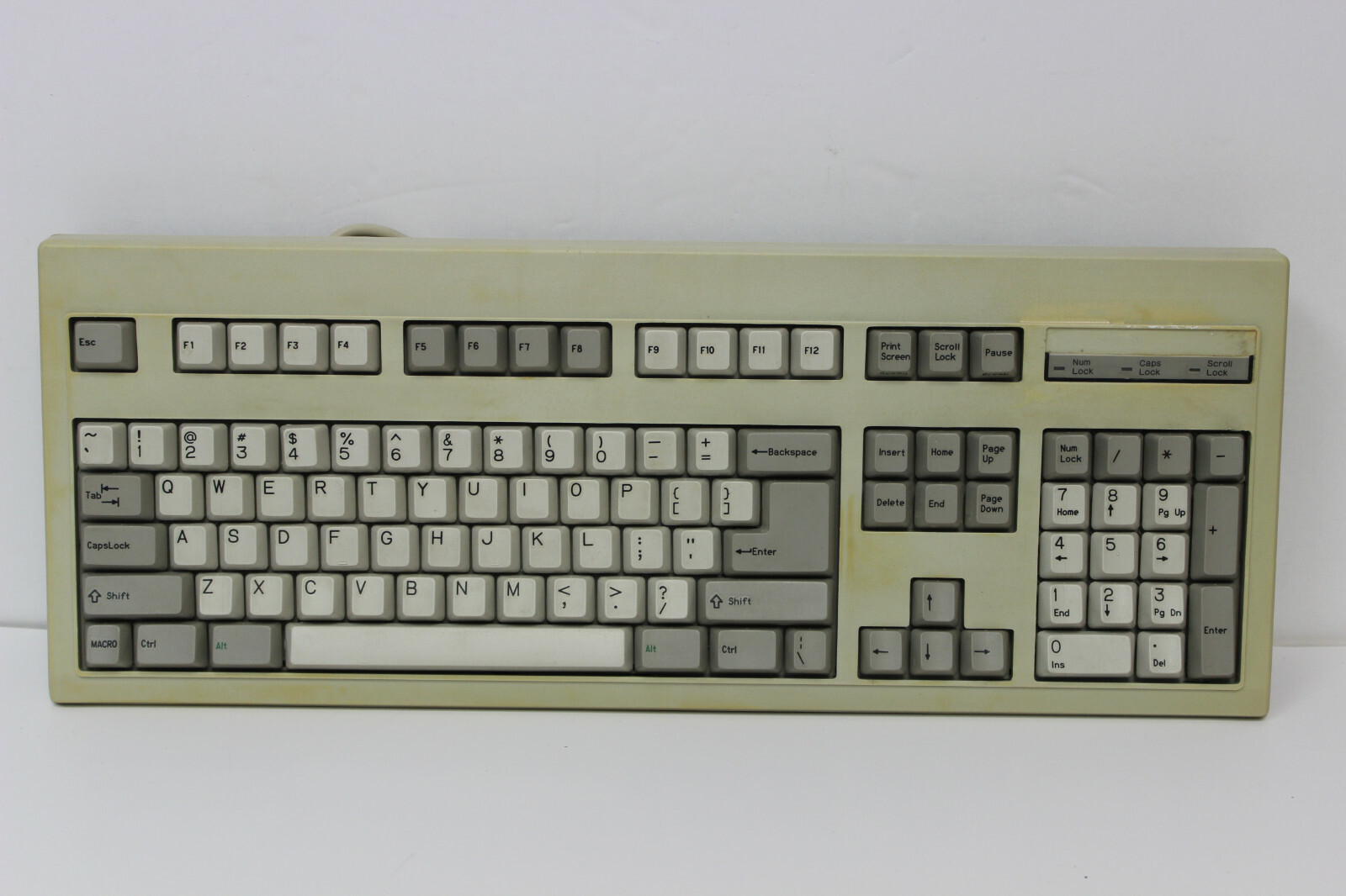 RARE VINTAGE BTC 5339S PS/2 KEYBOARD WITH WARRANTY