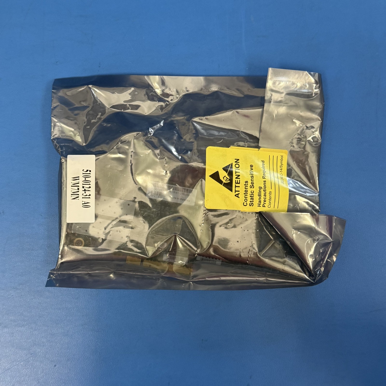 Dell 0WM7MN 10GB Dual-Port SFP+ PCI-Express Fibre Channel Network Adapter Card