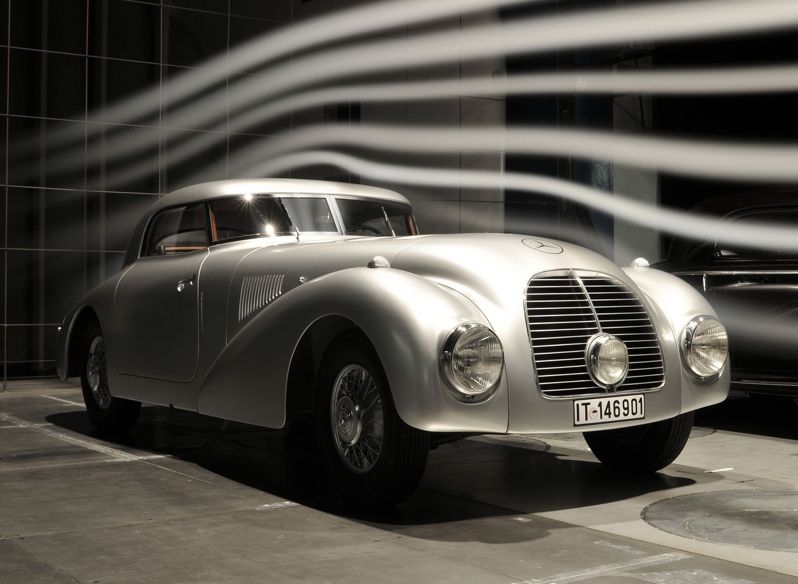 Cars 1938 mercedes benz 540k streamliner w29 luxury Desk Mat Stitched