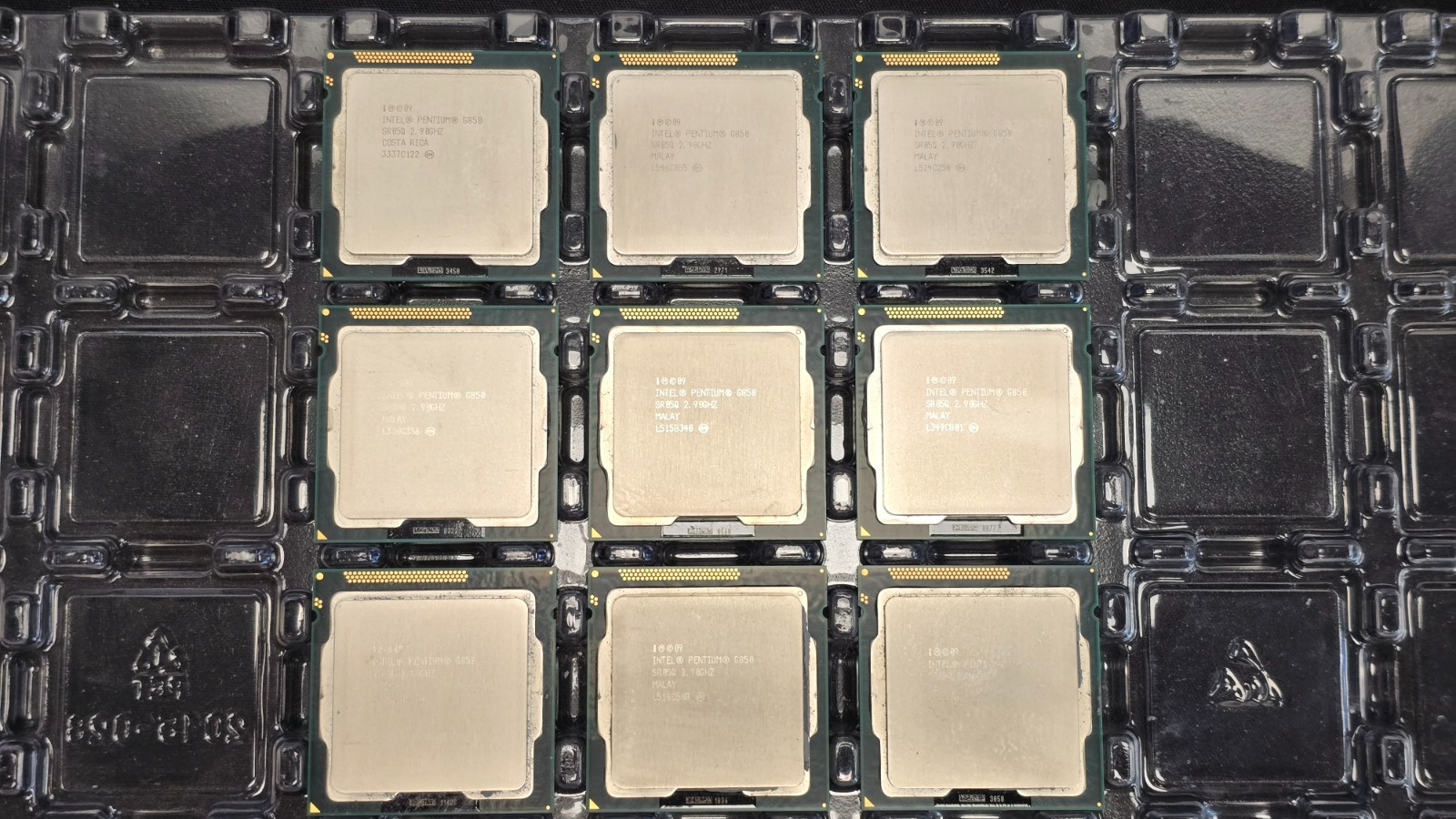 (Lot of 9) Intel Pentium Processor G850 SR05Q 3MB Cache, 2.90 GHz #21