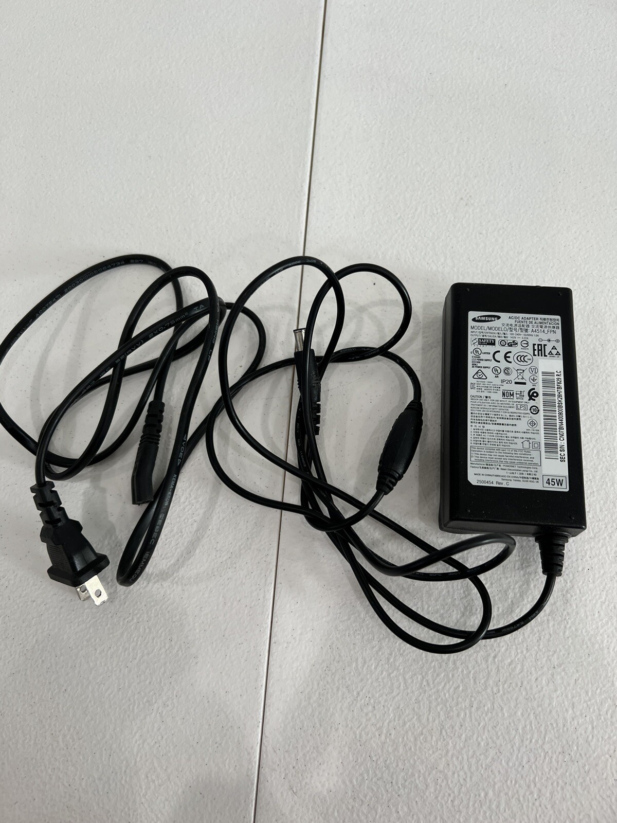 Genuine Original Samsung A4514_FPN 45W 14V 3.22A Monitor Power Supply Adapter