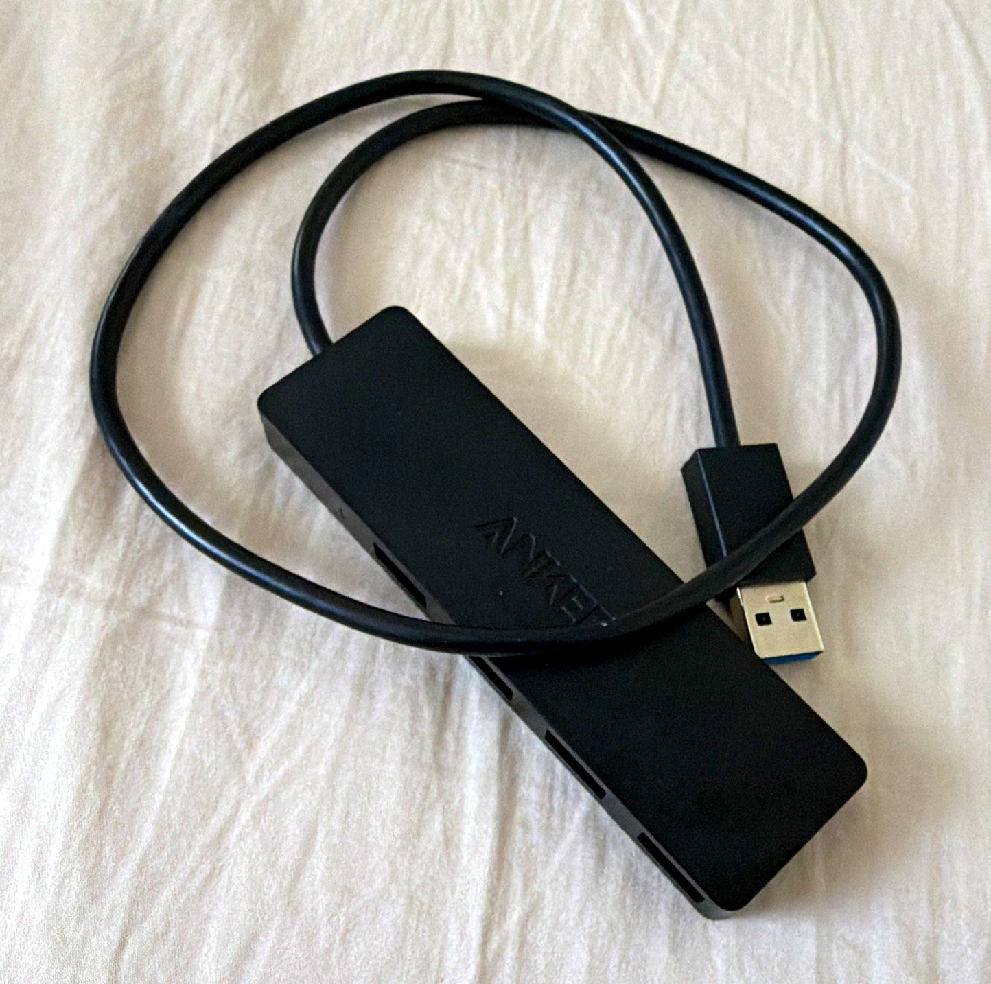 Anker A7516 2ft 4-Port USB 3.0 Hub USB-A Male to 4x USB-A Female Black 