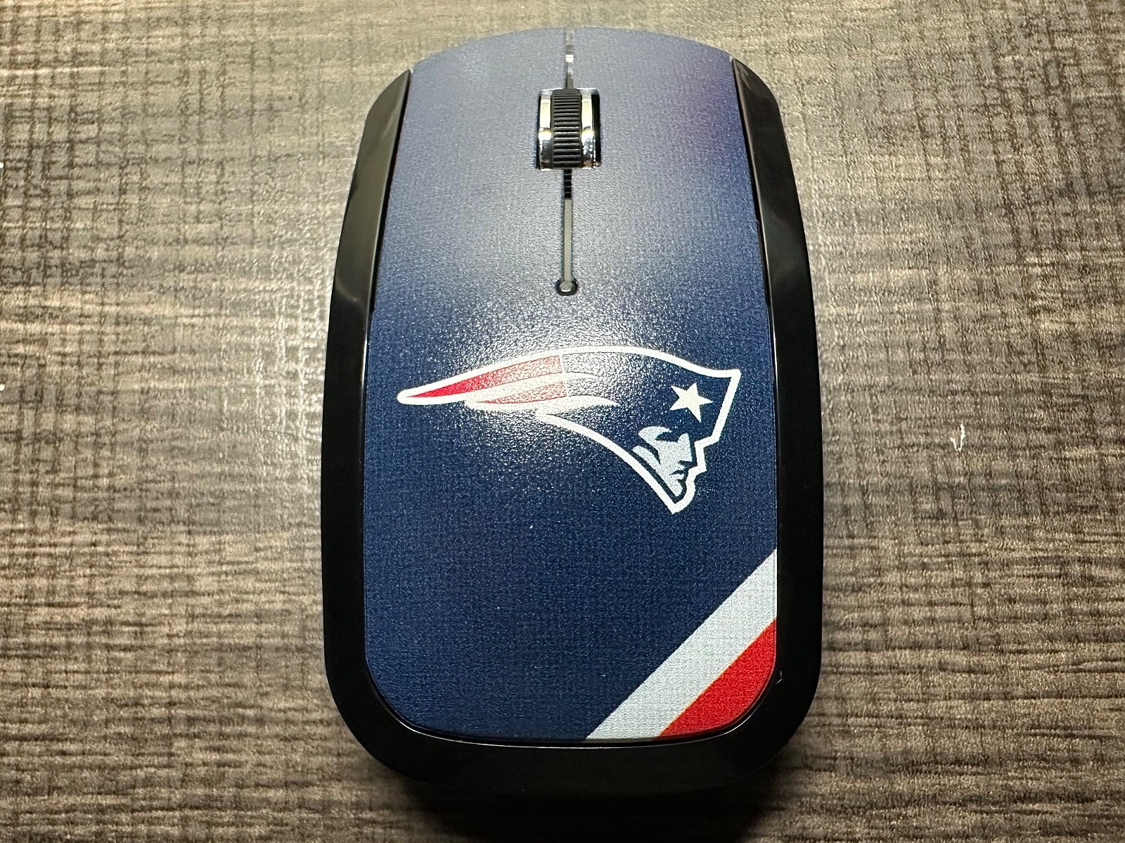 NFL New England Patriots Diagonal Stripe Wireless Mouse NEW *Batteries Included