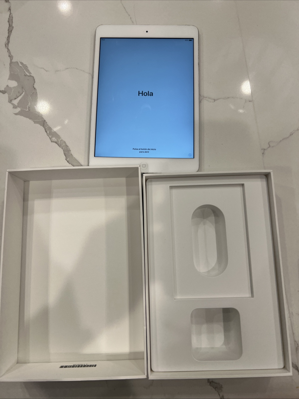 Apple iPad Mini 2 - 32GB - WiFi only - Silver - Great condition - Original box