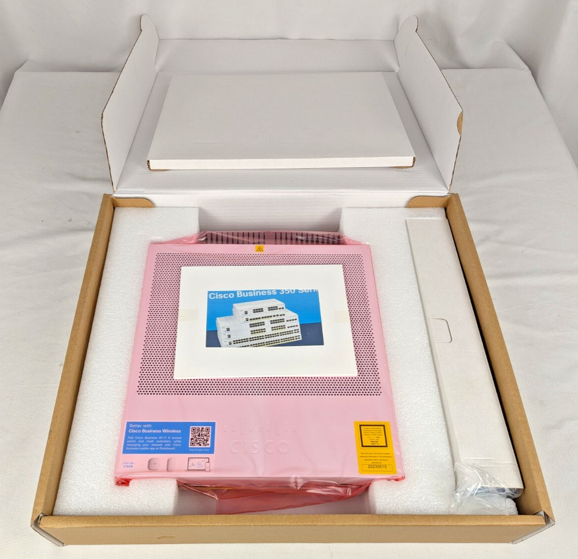 New Open Box Cisco CBS350-8FP-2G Managed Switch PoE 8x 1GE 2x Combo Ports