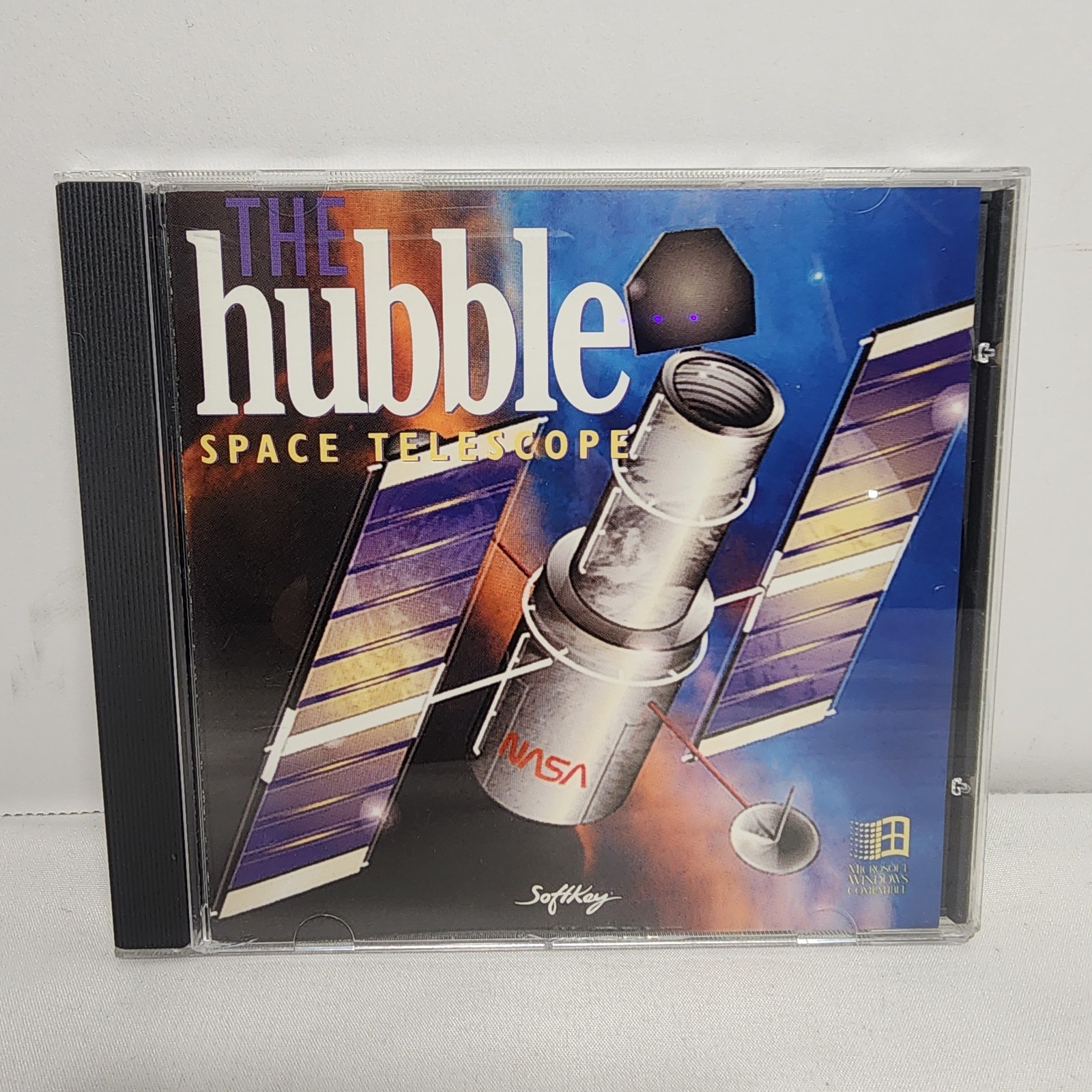 Softkey THE HUBBLE SPACE TELESCOPE Vtg 1995 Software For Windows PC CD-ROM - EUC