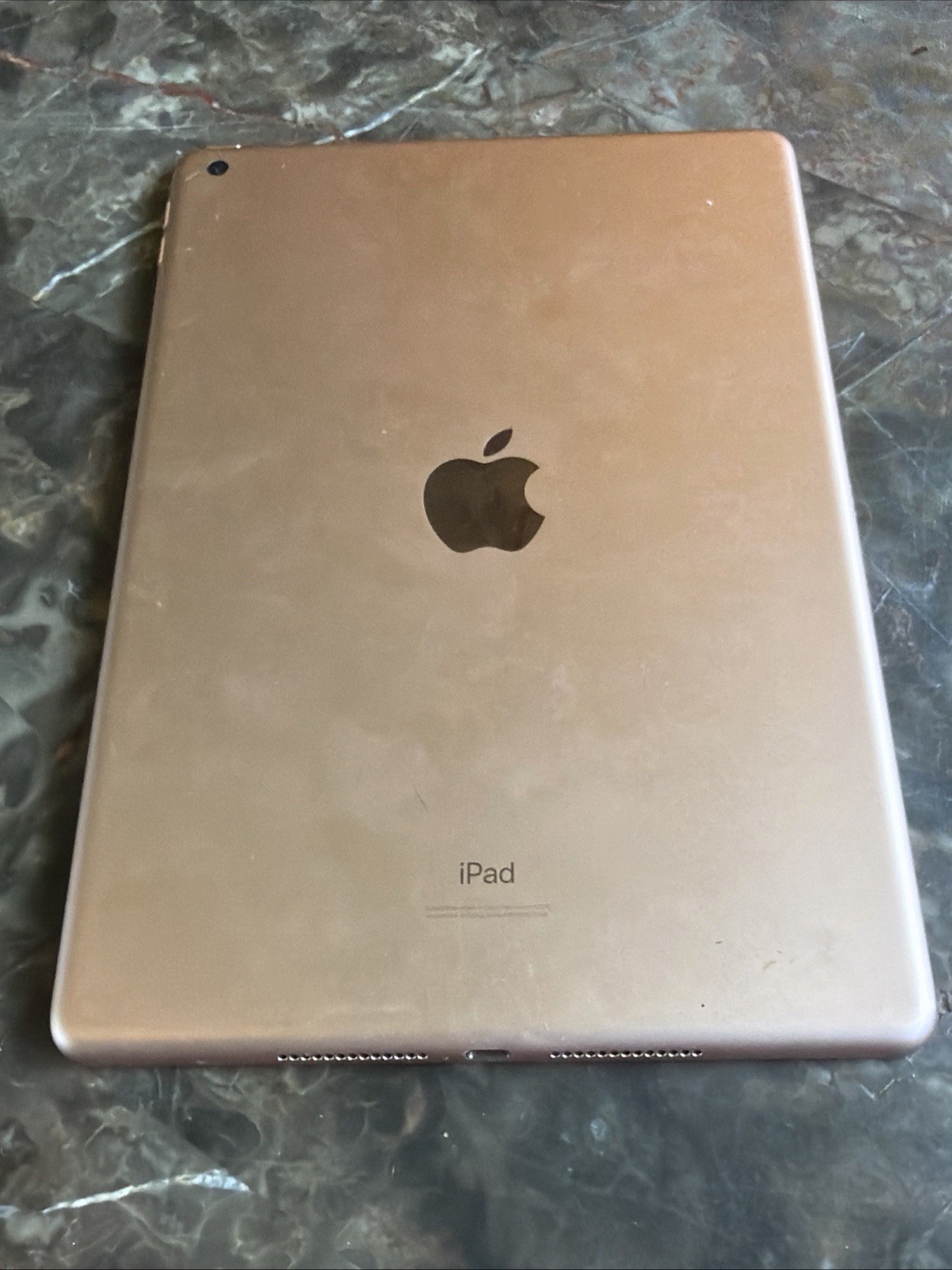 Apple iPad 8th Gen 32GB Pink - Misssing Screen Bad Home Button - Turns On