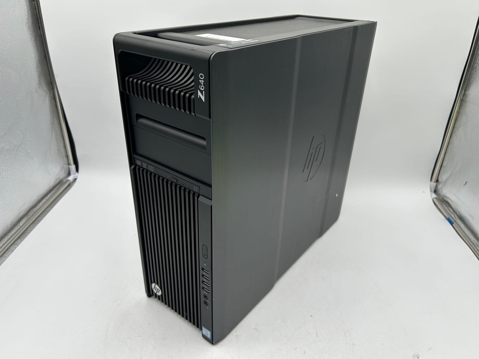 HP | HP Z640 Workstation | Intel Xeon E5-2620 v4 | 32 GB RAM | NO OS