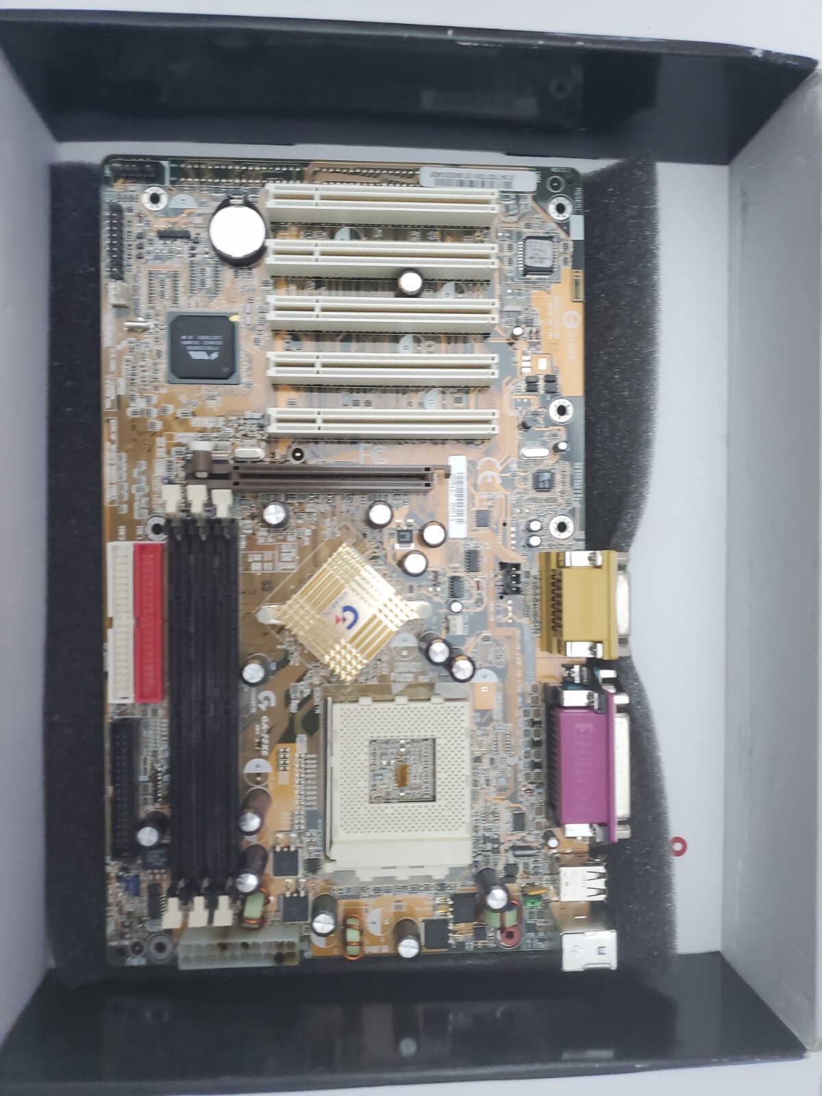 UNTESTED Vintage Gigabyte Ga-7zx