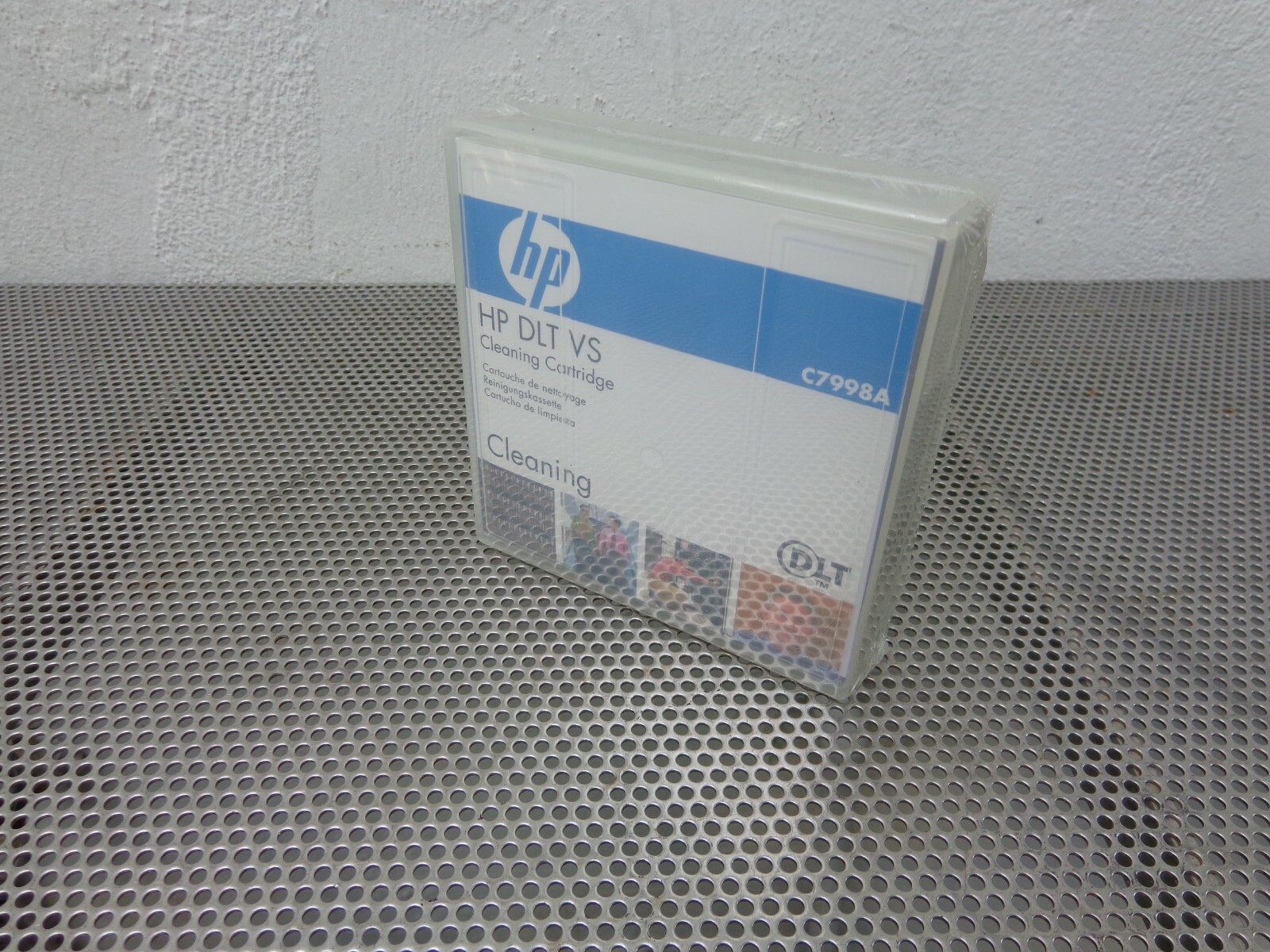 NEW SEALED HP C7998A DLT VS Cleaning Cartridge for DLT1 & DLT VS80