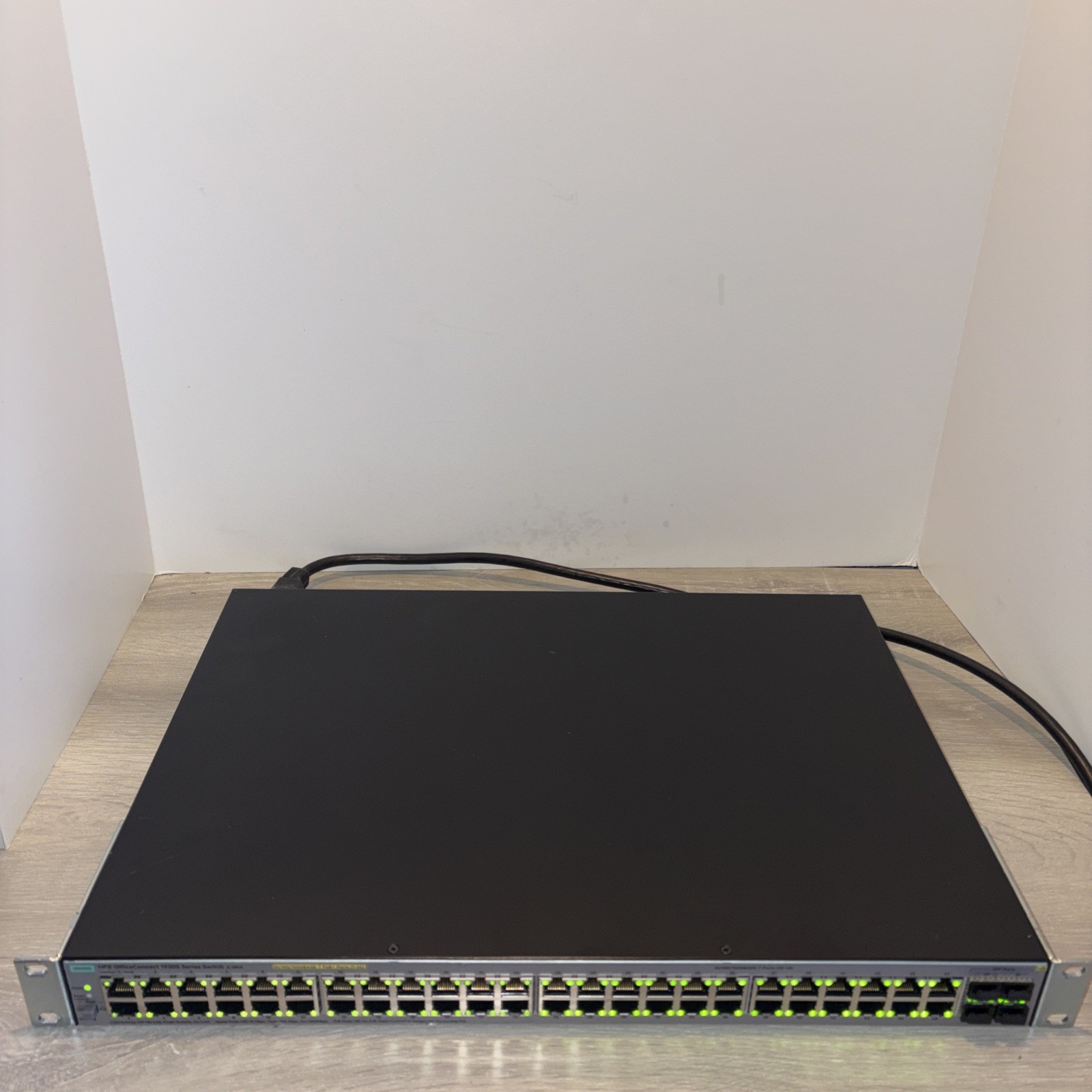 HP JL386A HPE OfficeConnect 1920S 48G 4SFP PPoE+ 370W Switch