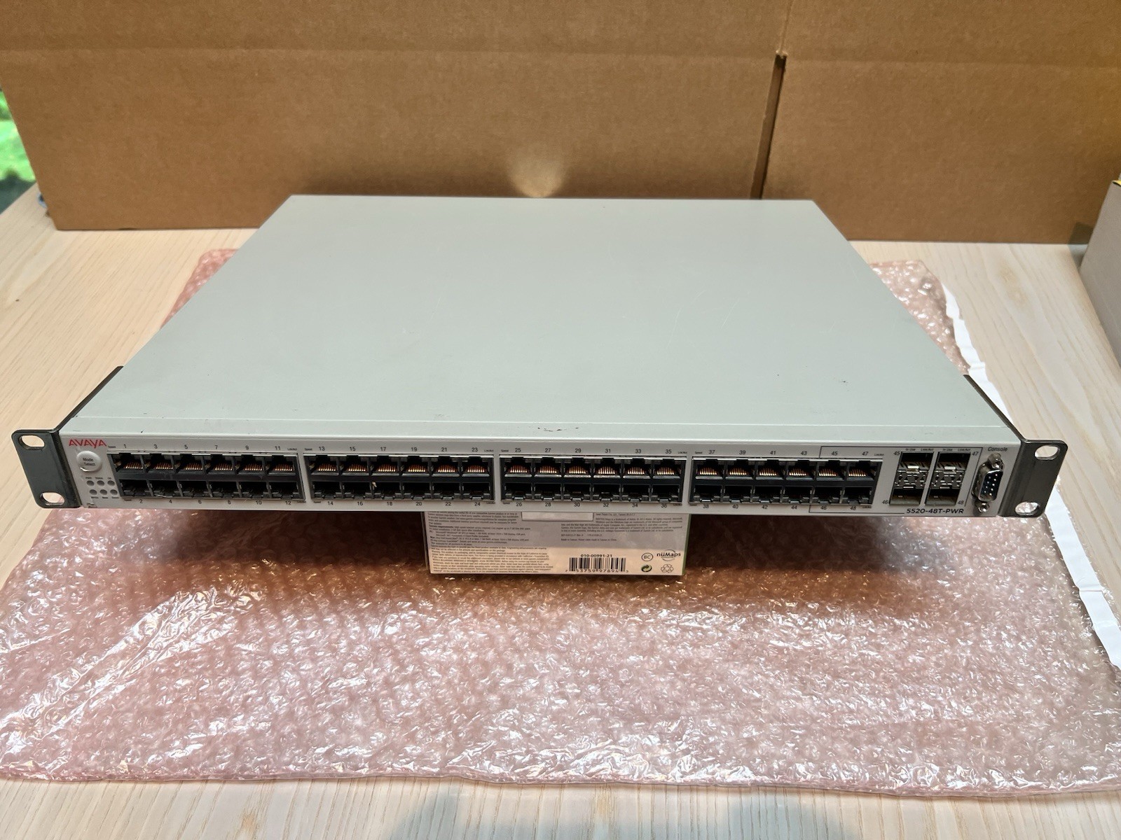 Avaya AL1001e05-e5 BayStack 5520-48t routing switch