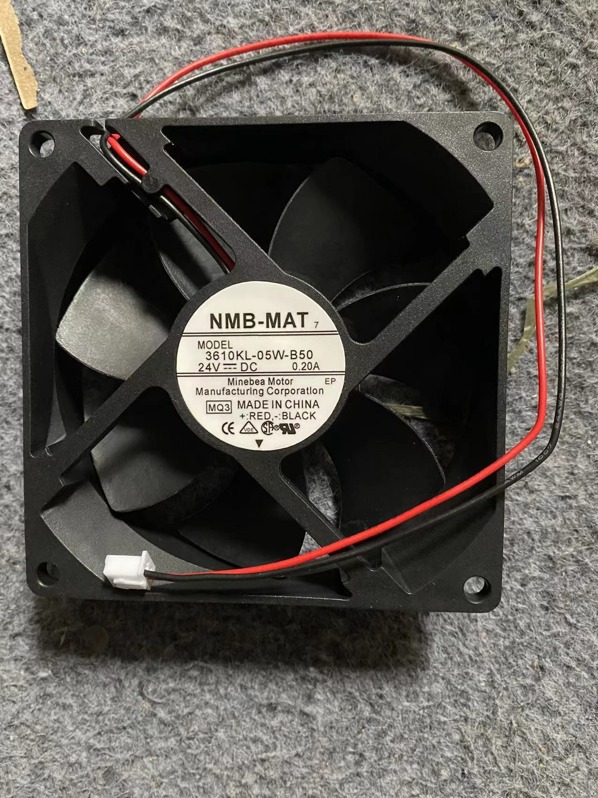 1pc for NMB-MAT fan 3610KL-05W-B50 9225 24V 0.20A 2pin