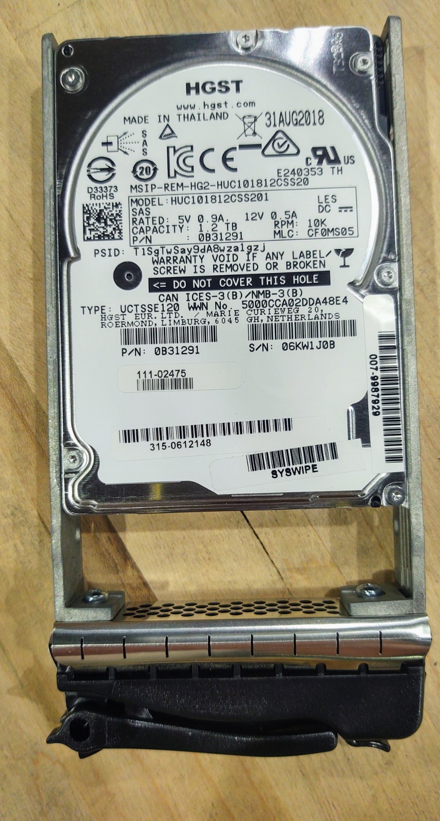 03LH214 IBM DS8000 1.2TB 10K SAS SED 2.5 Hard Drive HDD HUC101812CSS201 00ND132