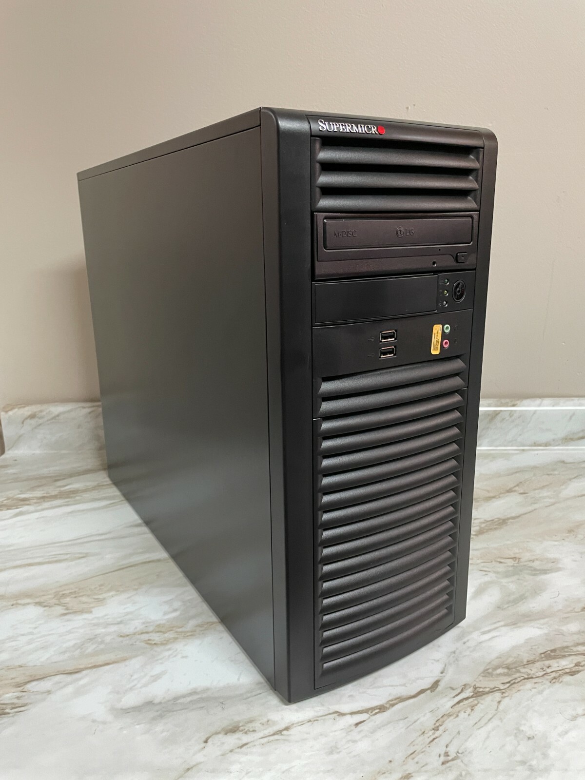 Supermicro Workstation PC - Intel i5 512GB SSD + 2TB 16GB Ram Quadro P620 W10Pro