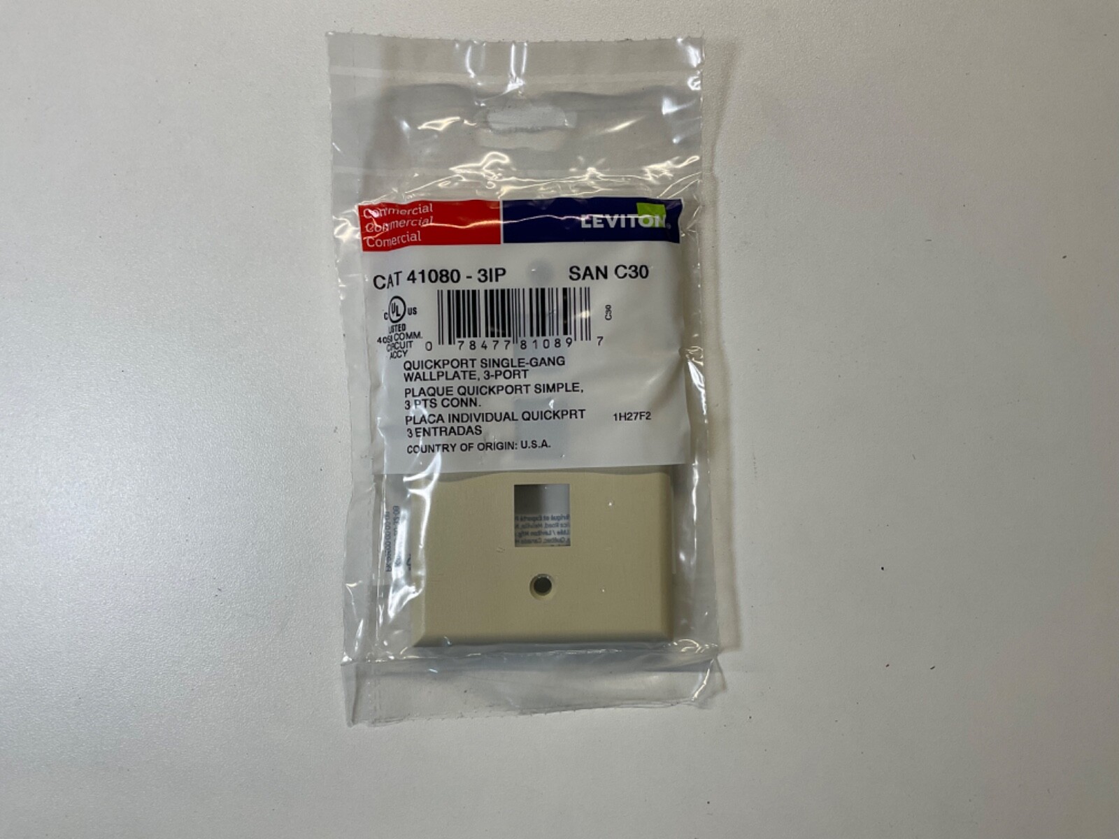 New Leviton White 1-Gang Residential Quickport 3-Port Wallplate Cover 41080-3ip