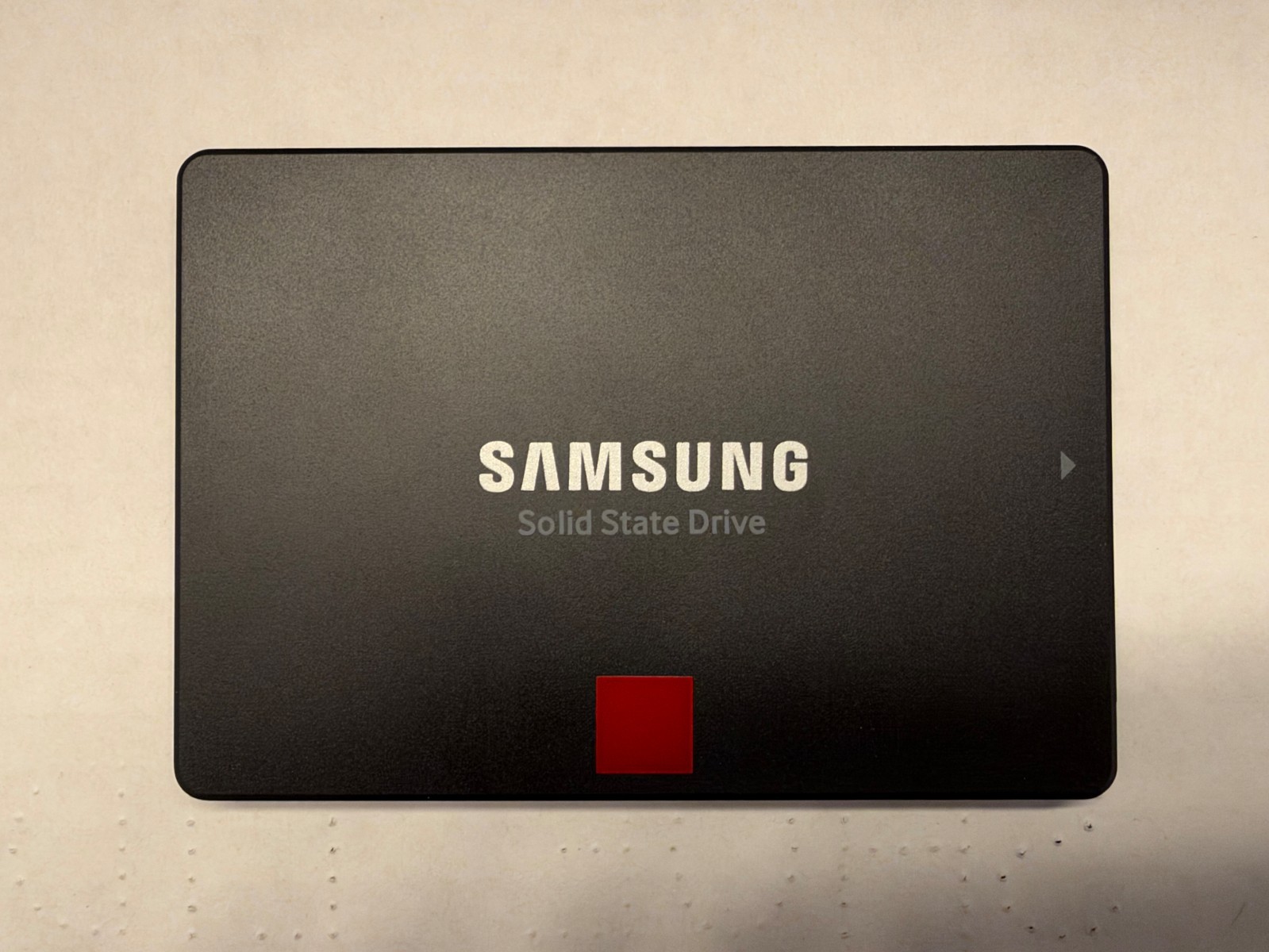 Samsung 860 PRO 256GB 2.5" SATA III Internal SSD (MZ-76P256)