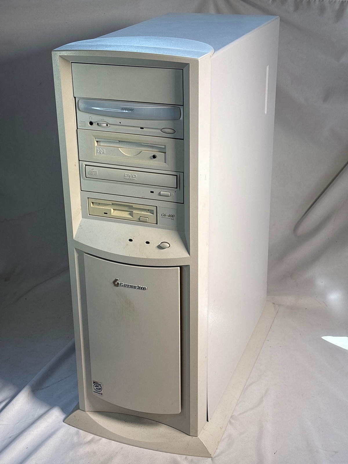 Gateway G6-400 XL Tower Pentium II 0.2GB RAM 160GB HDD Win XP No GPU