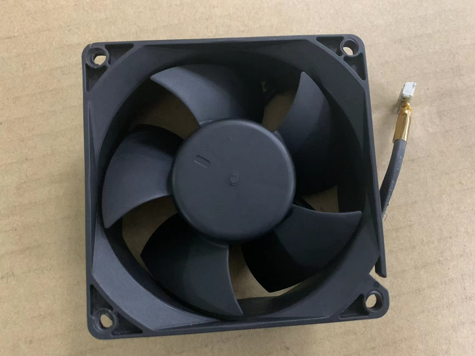 1pcs AVC MODEL DASA0832B2U 8032 8CM 12V 1.0A 4wire Double Ball Cooling Fan