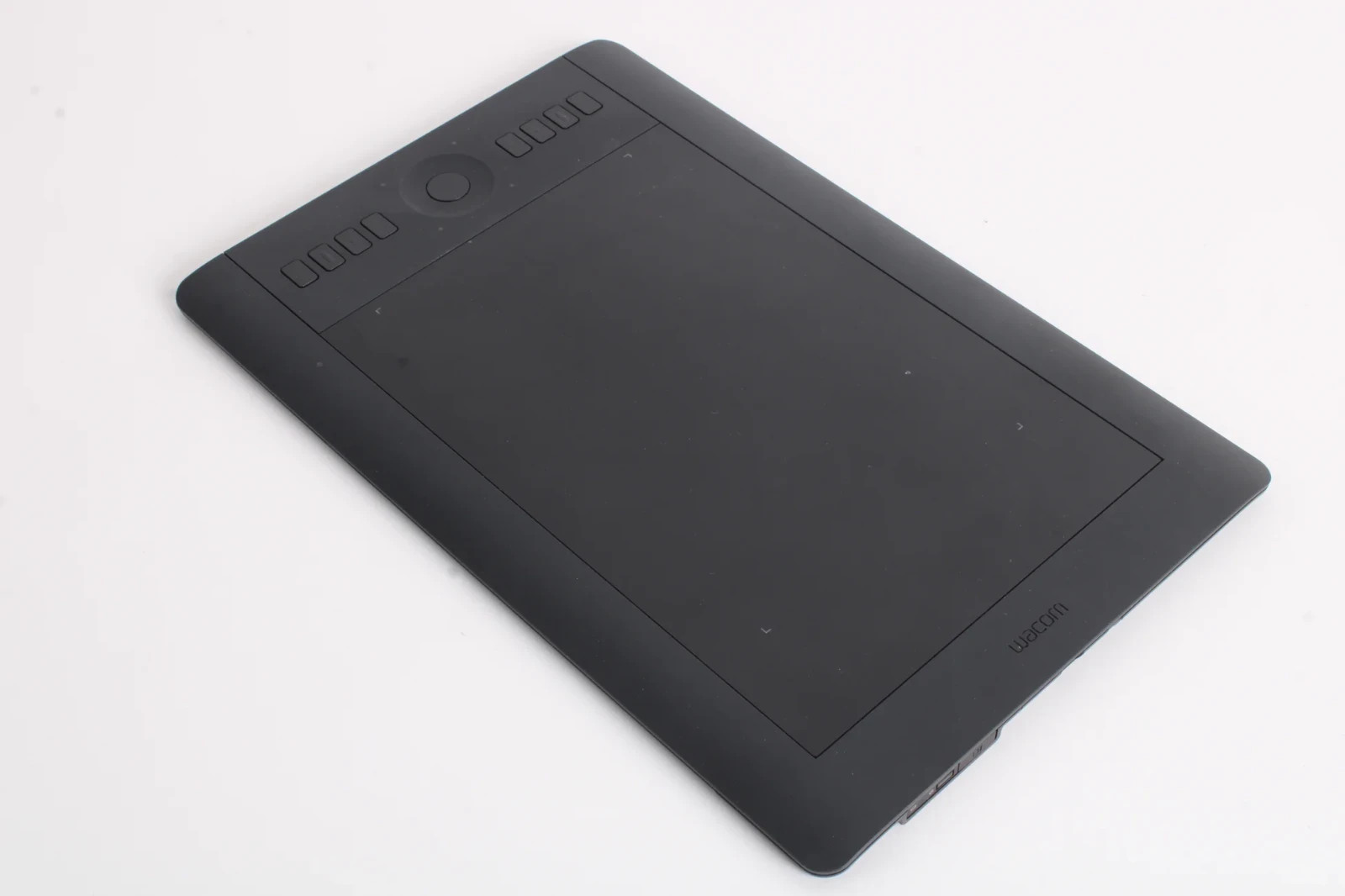 Wacom PTH 651/k *NO PEN INCLUDED*