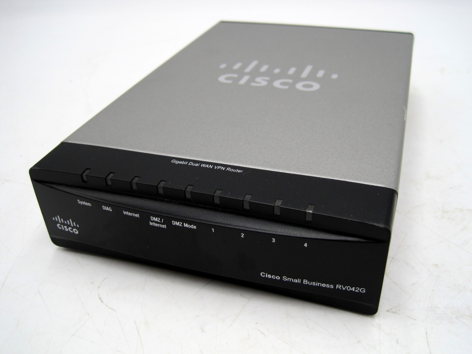 Cisco Small Business RV042G Gigabit Dual WAN Router
