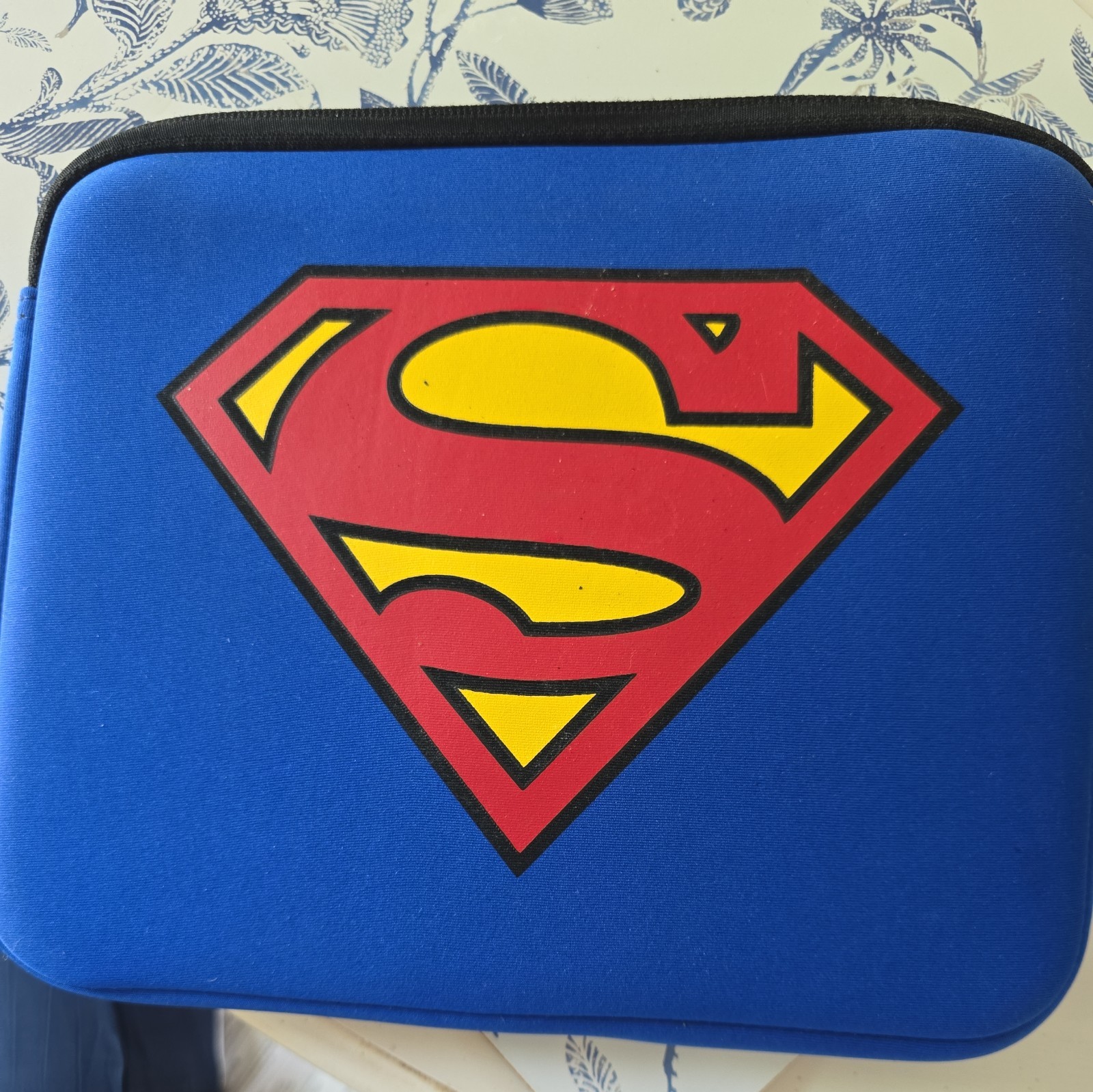 Superman Logo Blue Neoprene iPad Android Tablet Zippered Case Fits up to 10" NEW