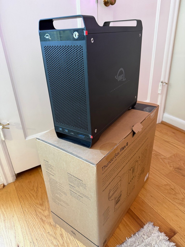 OWC Thunderbay Flex 8 24TB Thunderbolt Storage - 8TB SSD + 16TB HDD