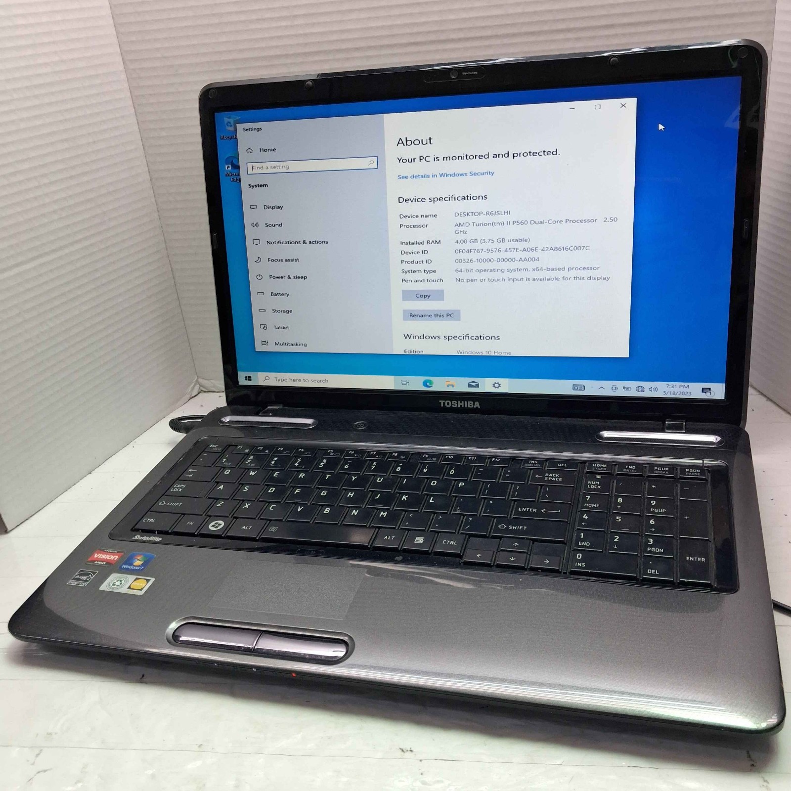 Toshiba Satellite L675D-S7104 17.3" Laptop AMD Turion 4GB RAM 500GB HDD No Batt^