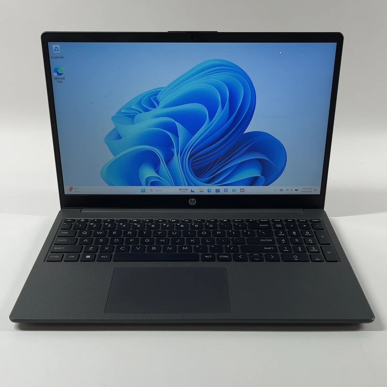 HP NoteBook 255 G10 15.6" Ryzen 3 7320U 2.4GHz 8GB RAM 256GB SSD