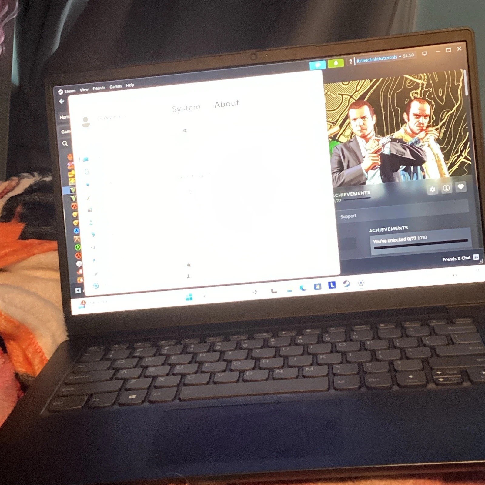 Lenovo 14in  Laptop AMD Ryzen 5 5500U Windows 11 Blue with charger (working)