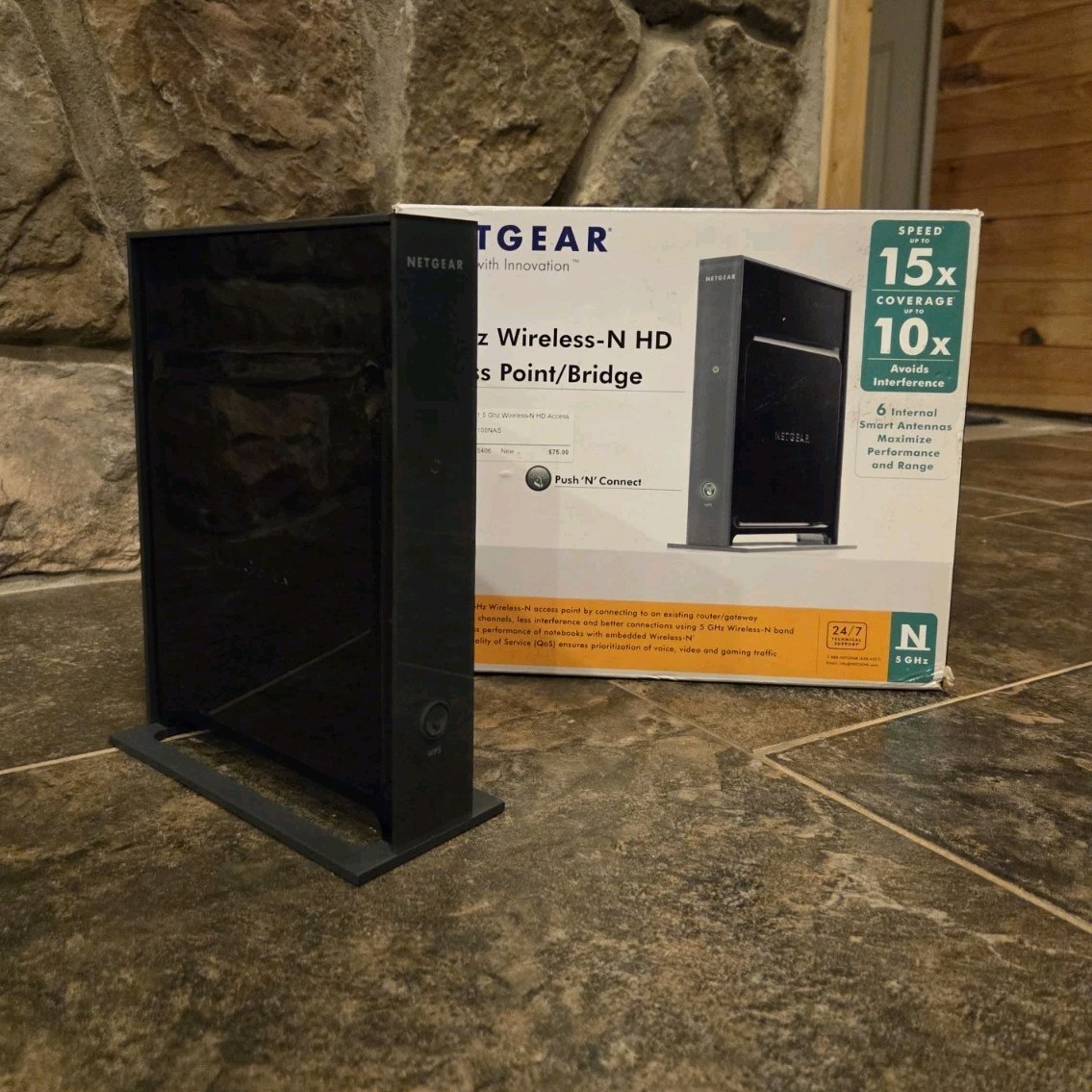 NETGEAR WNHDE111 Wireless-N HD Access Point/Bridge, 300Mbps, 2 LAN, Black