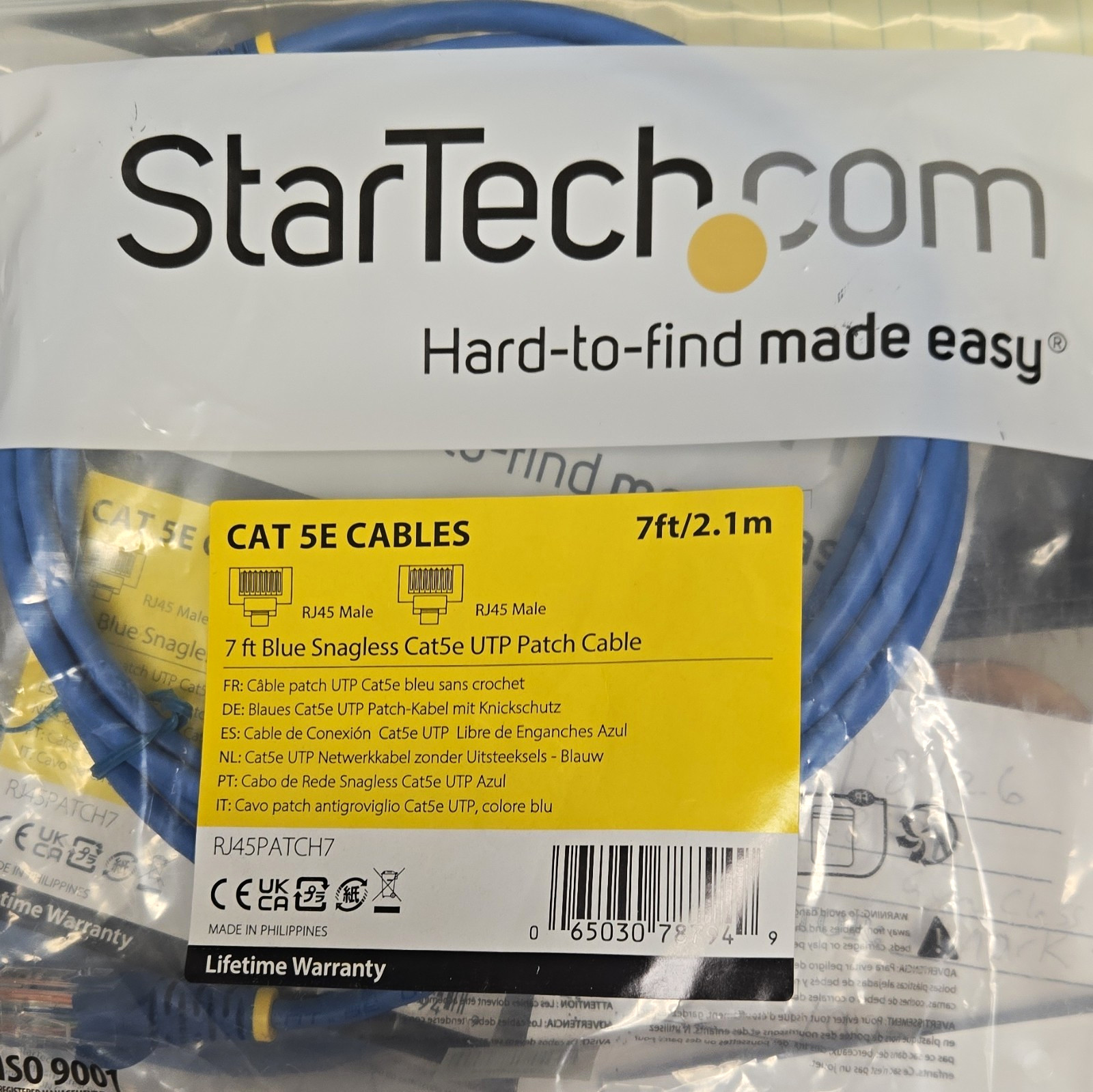 StarTech.com Cat5e Snagless RJ45 Patch Cable 7 ft Blue RJ45PATCH7