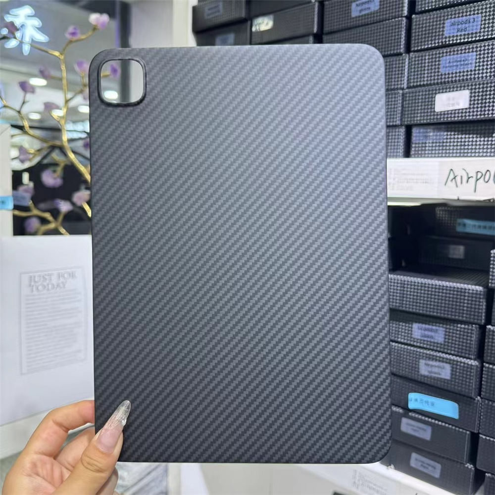 Slim Real Aramid Carbon Fiber Case for Apple iPad Pro 13" 2024 Matte Back Cover