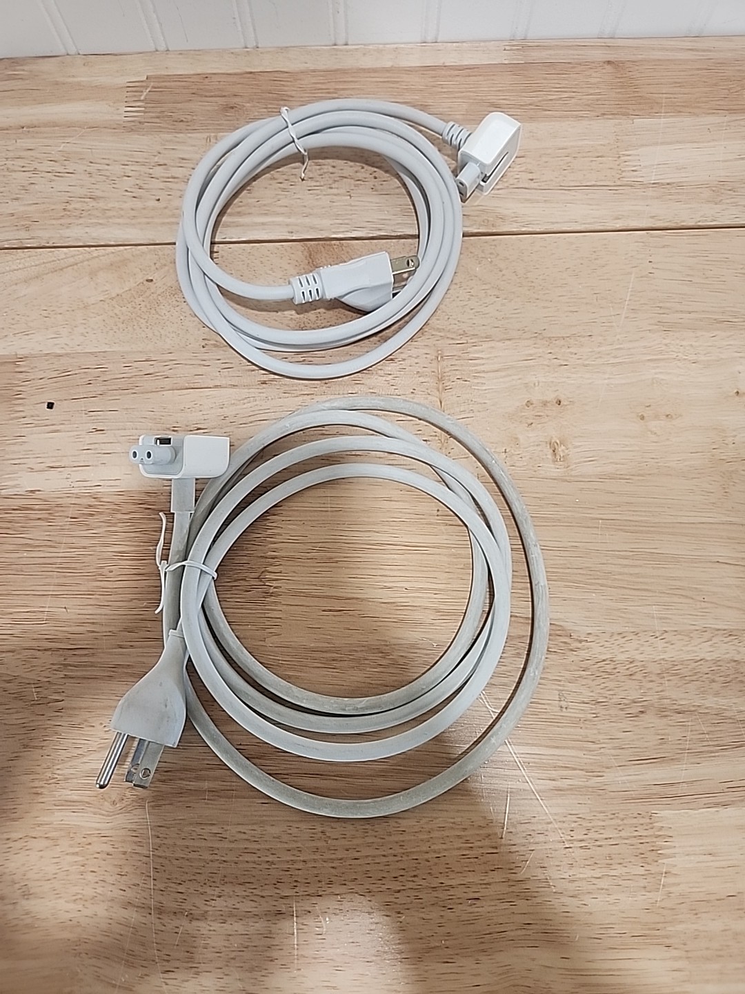 Lot Of 2 APPLE OEM Power Cord VOLEX APC7Q; 6 feet - 