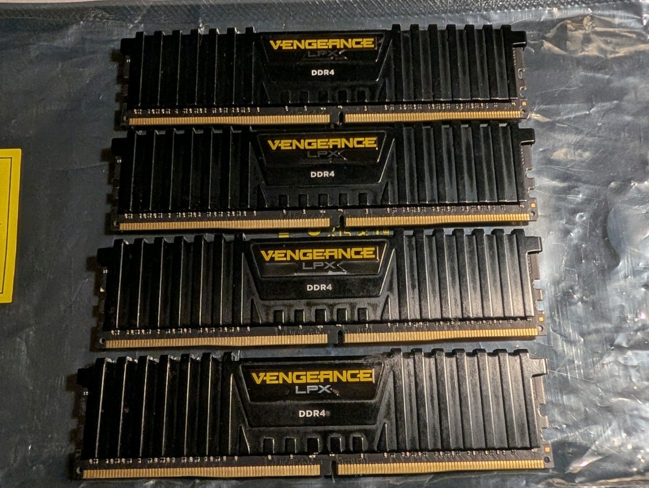 Corsair Vengeance LPX 16GB (4x4GB) Memory Kit (CMK16GX4M4B3000C15)