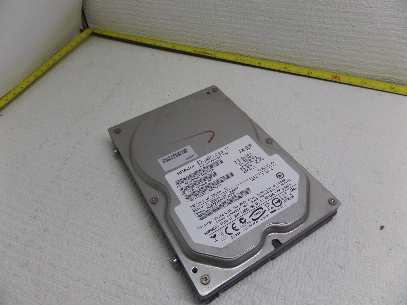 HITACHI 0Y30005 HDS721680PLA380 80GB 7.2K RPM 8 MB Cache 3 Gb/s SATA HDD 3.5"
