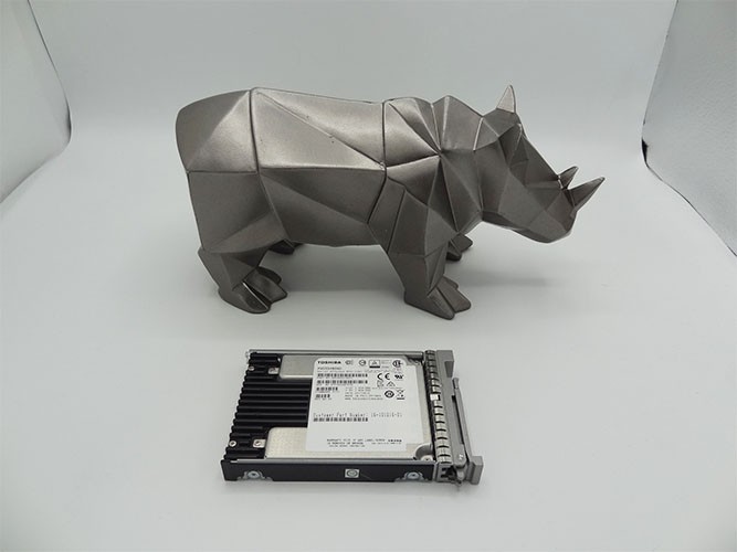 Cisco UCS-SD800GSAS3-EP 800GB 2.5 inch 12G SAS SSD