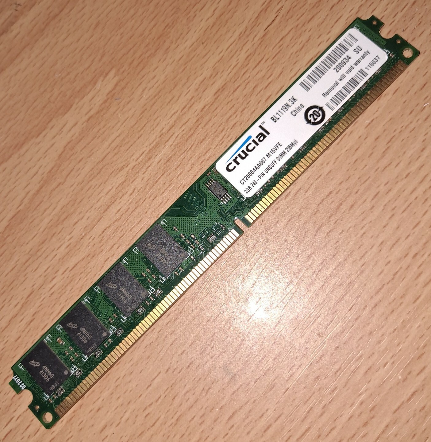 Crucial CT25664AA667.M16VFE 2GB 240 Pin Unbuffered DIMM 256Mxb Tested Good 