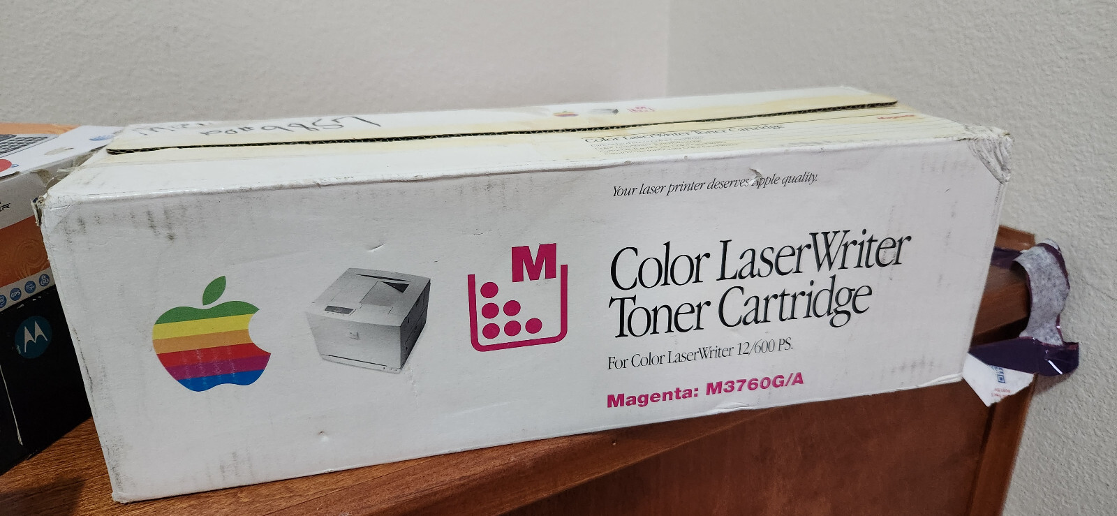Genuine Apple M3760G/A Magenta Toner for Apple Color LW 12/600PS/12/660PS