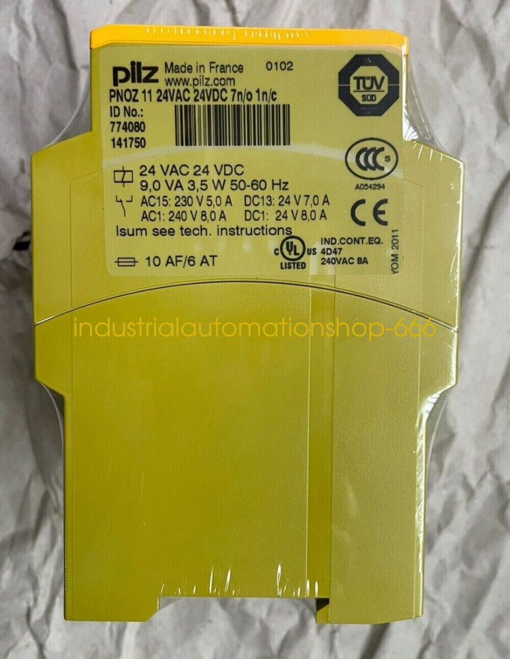 1PC NEW PILZ Safety relay 774080 PNOZ 11 24VAC 24VDC 7n/o 1n/c Via DHL or FedEX