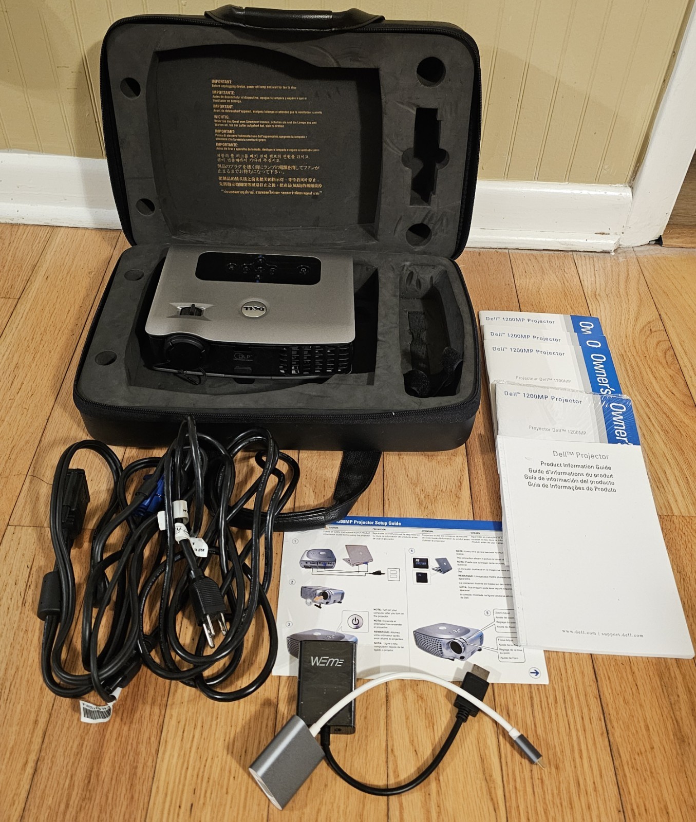 Dell 3400MP DLP Portable Projector Bundle with Case, Manuals, Cords, and Cables