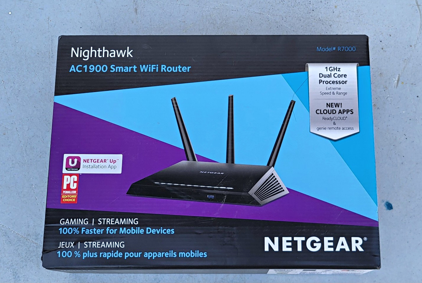 NETGEAR Nighthawk AC1900 Smart WiFi Router 1900 Mbps Dual-Band Black R7000