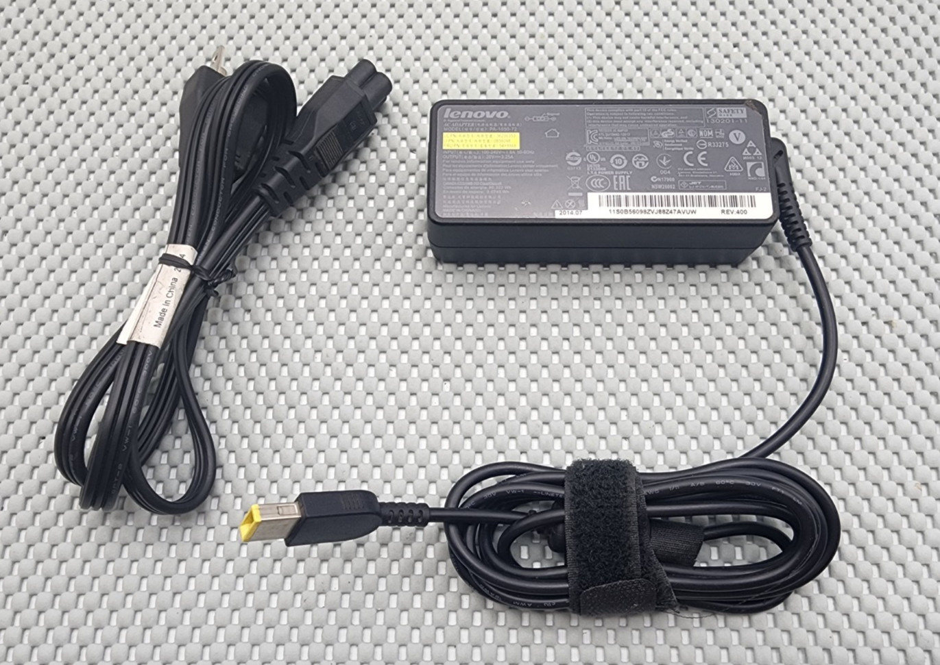 Lenovo 65w Thinkpad Yoga Ideapad Laptop Charger AC adapter square tip 20V 3.25A