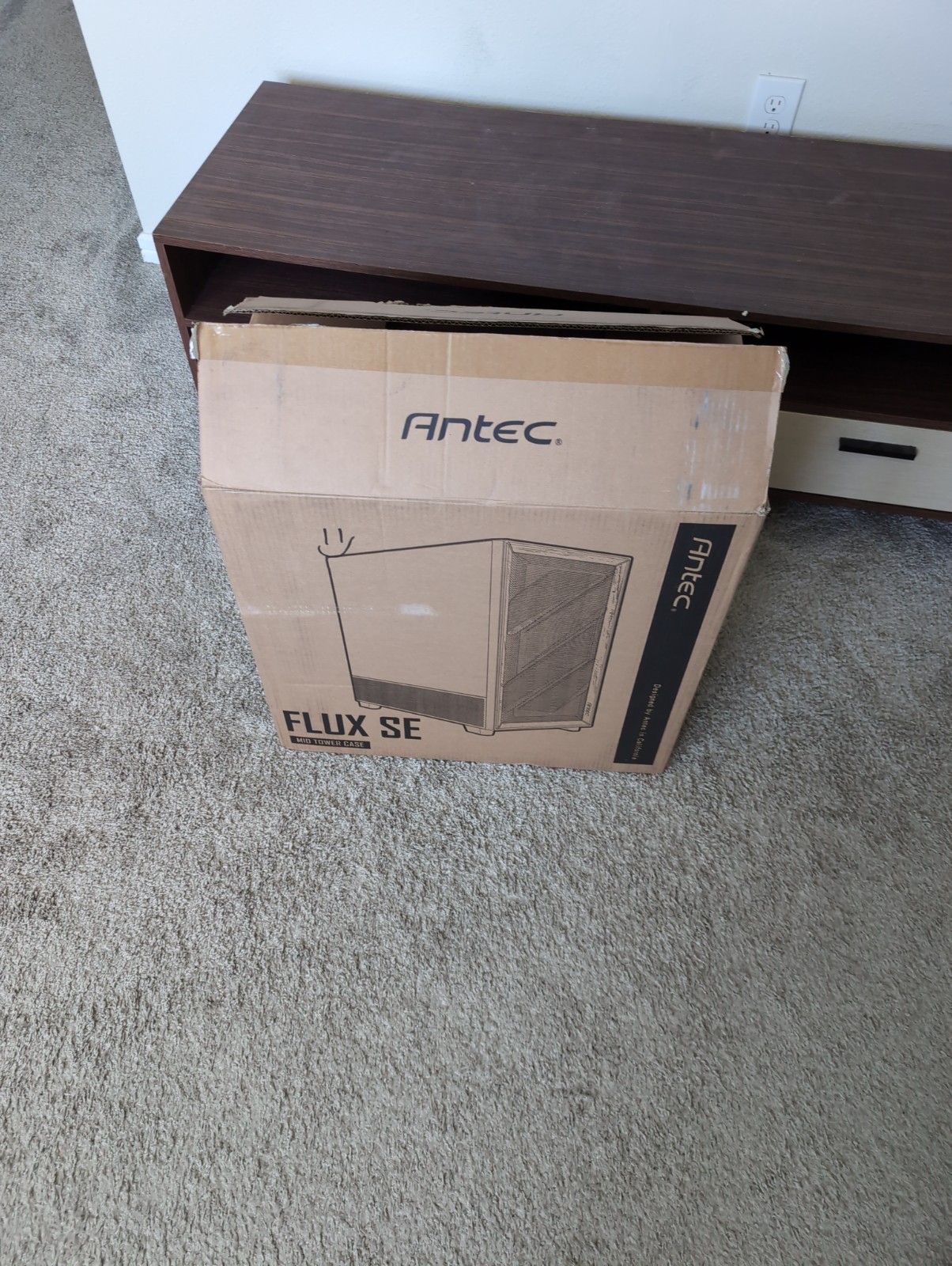 Antec FLUX SE, Sound-Dampening Side Panels, 5 x PWM Fans Included, Front Panel w