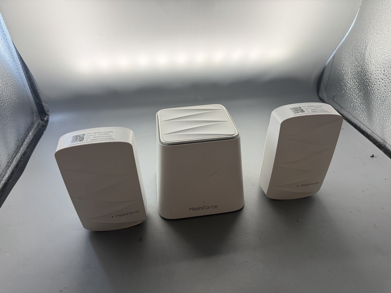 MeshForce M3 Whole Home Mesh WiFi System + 2 M3 Dot Extenders – Dual Band AC1200