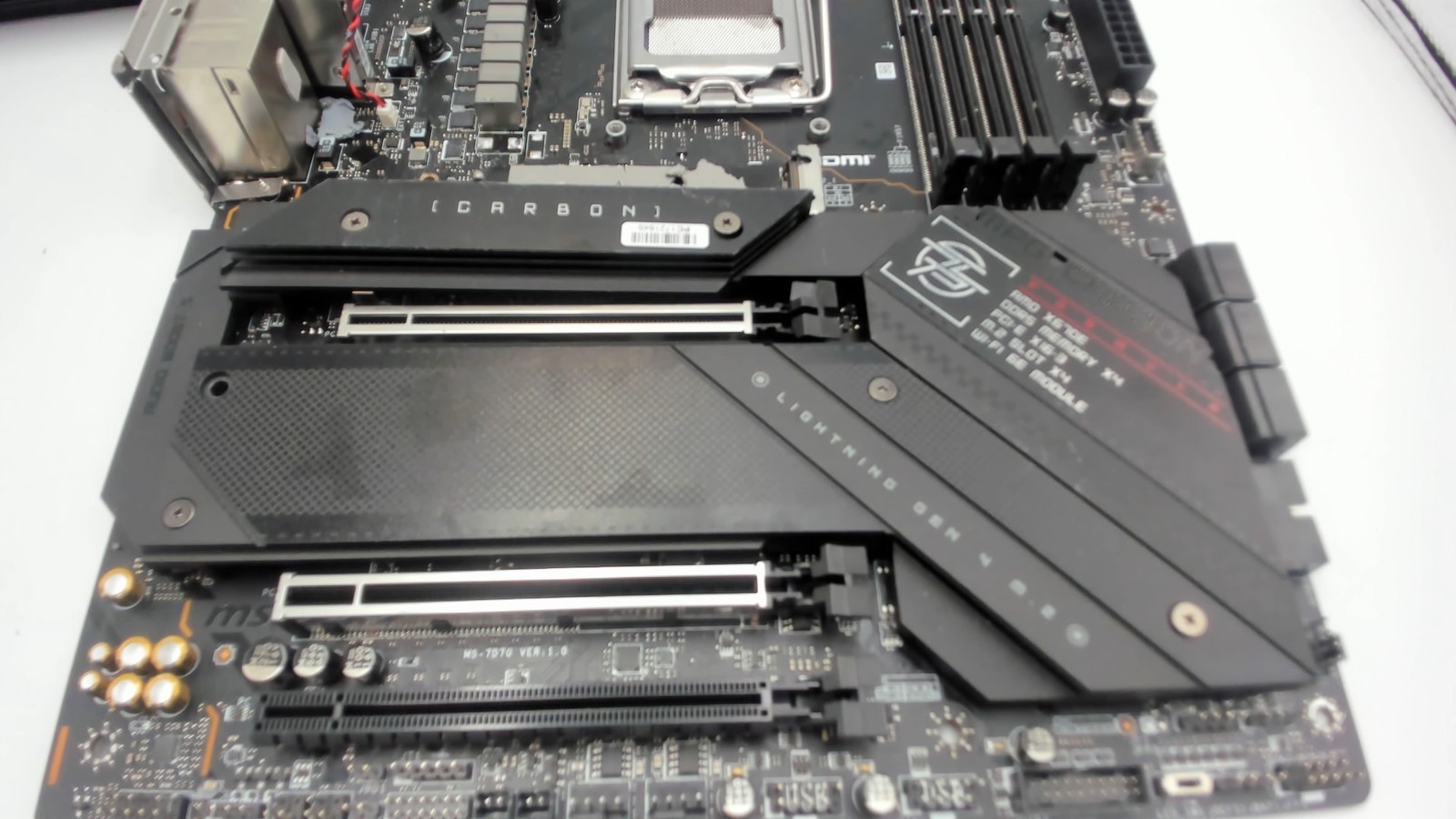 MSI MPG X670E Carbon WiFi Gaming Motherboard *NO POWER* PC1721849