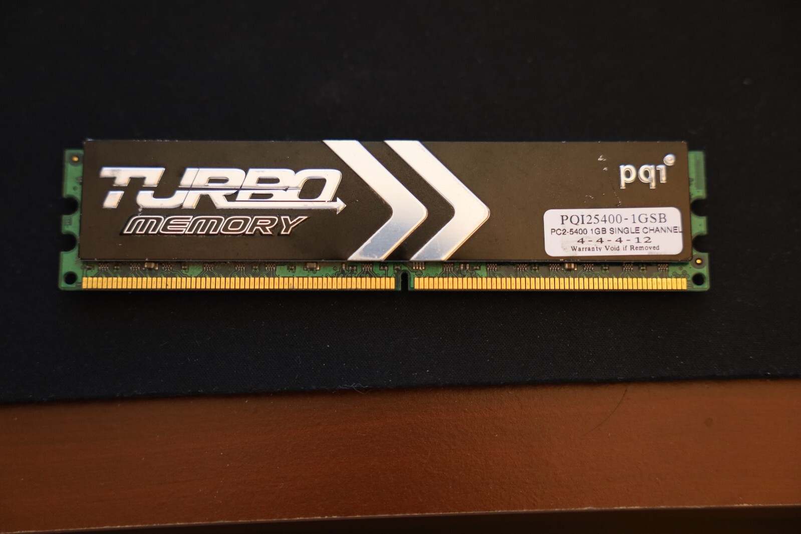  PQI TURBO 1GB DDR2 667 (PC2 5400) Desktop Memory Model PQI25400-1GSB