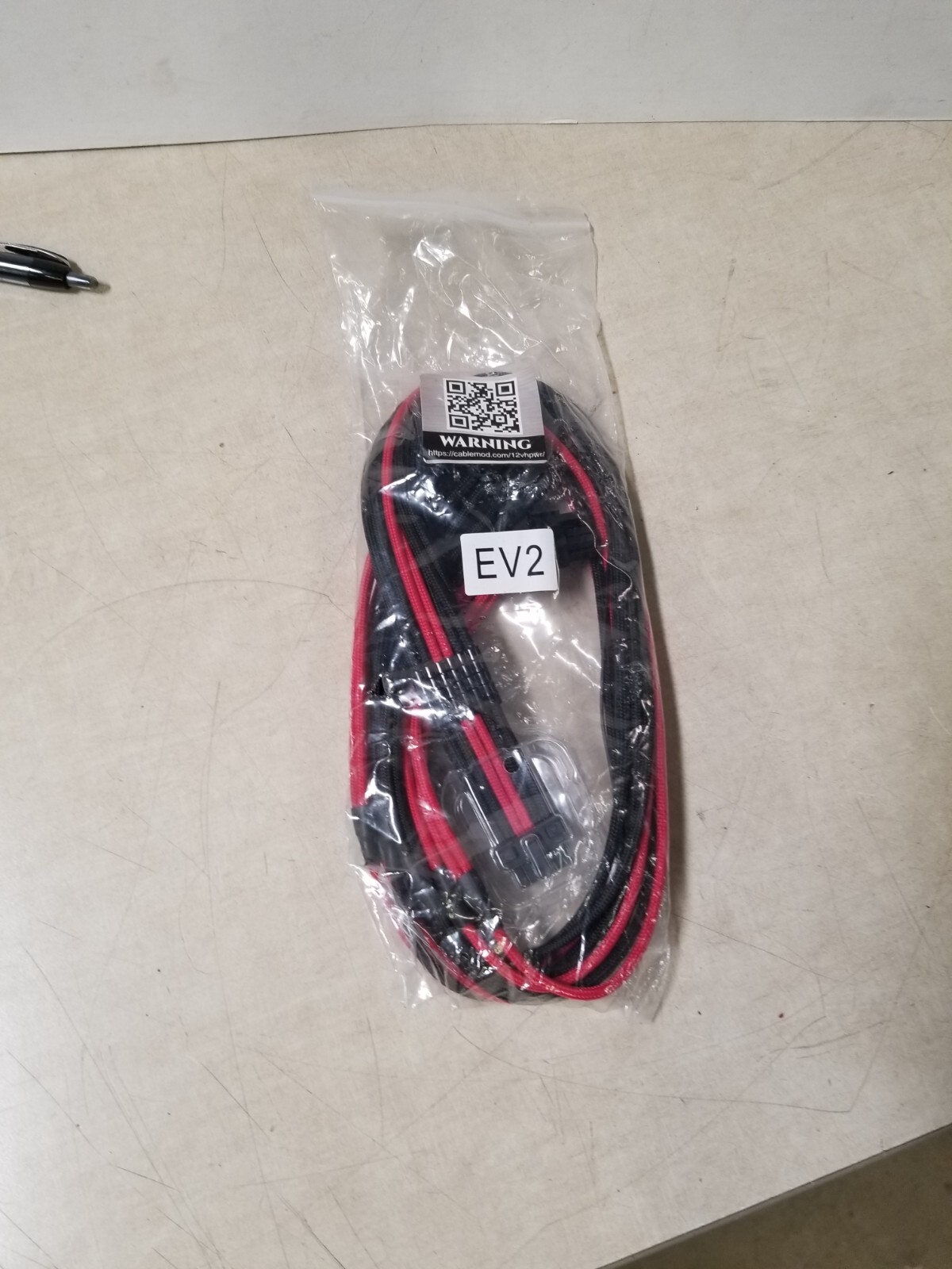 CableMod Basics E-Series 12VHPWR PCI-e Cable for EVGA 